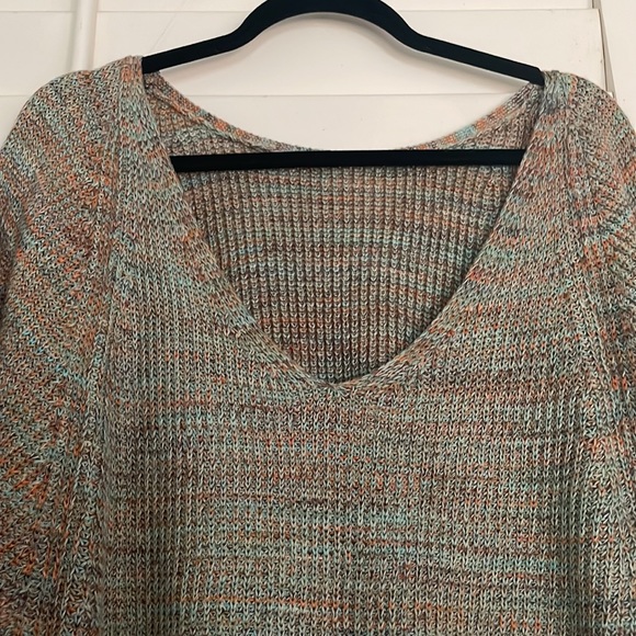 Anthropologie wing sleeve sweater - Picture 3 of 7